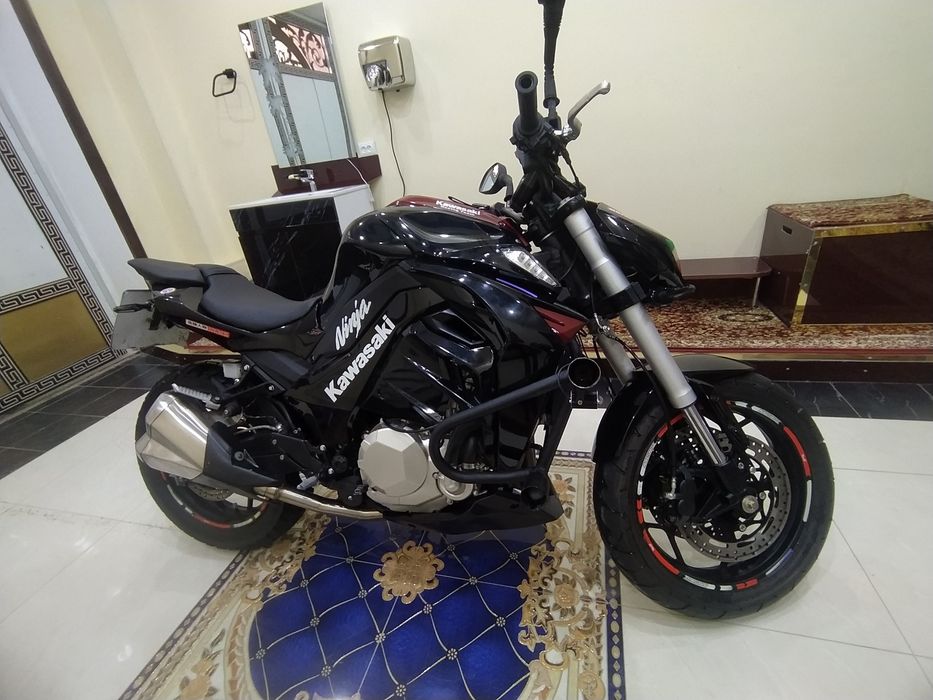 Kawasaki Z500 сатылады. Мото саз. Жагдайы таза. Келисиб беремиз кореси