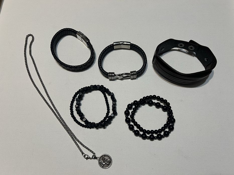 Мъжки пънкарски пръстени и аксесоари