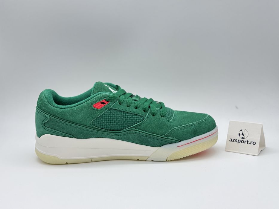 Jordan Flight Court Noi Originali (42,5)