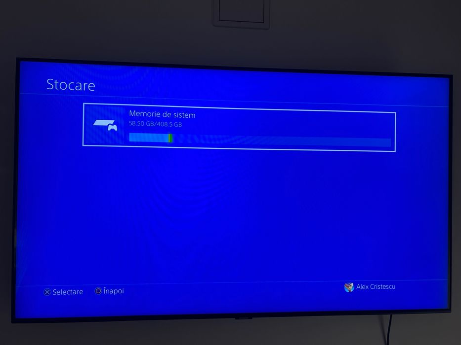 PlayStation 4 Standard 500 GB (negociabil)