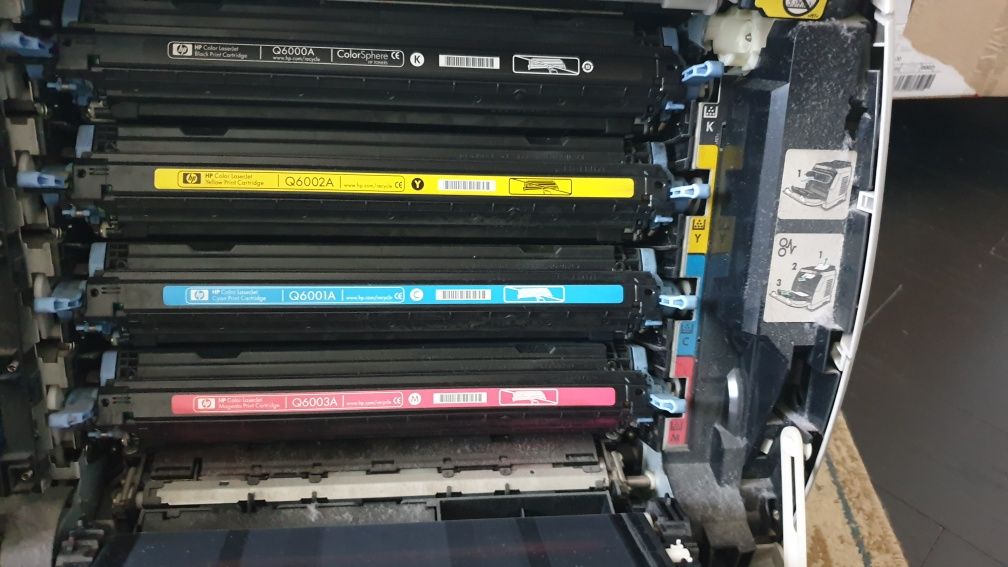 Продам принтер Laserjet 2605