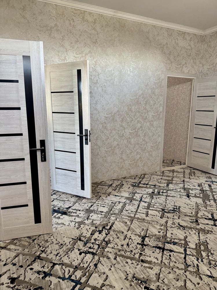 Готовый новый дом с двором, 2 сотки, заезжай и живи! 40 000у.е/сотка.