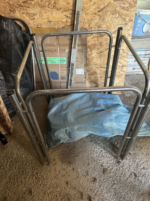 Столови и маси от тръбна алпака