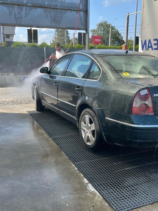 Vand sau schimb passat 1.9 tdi
