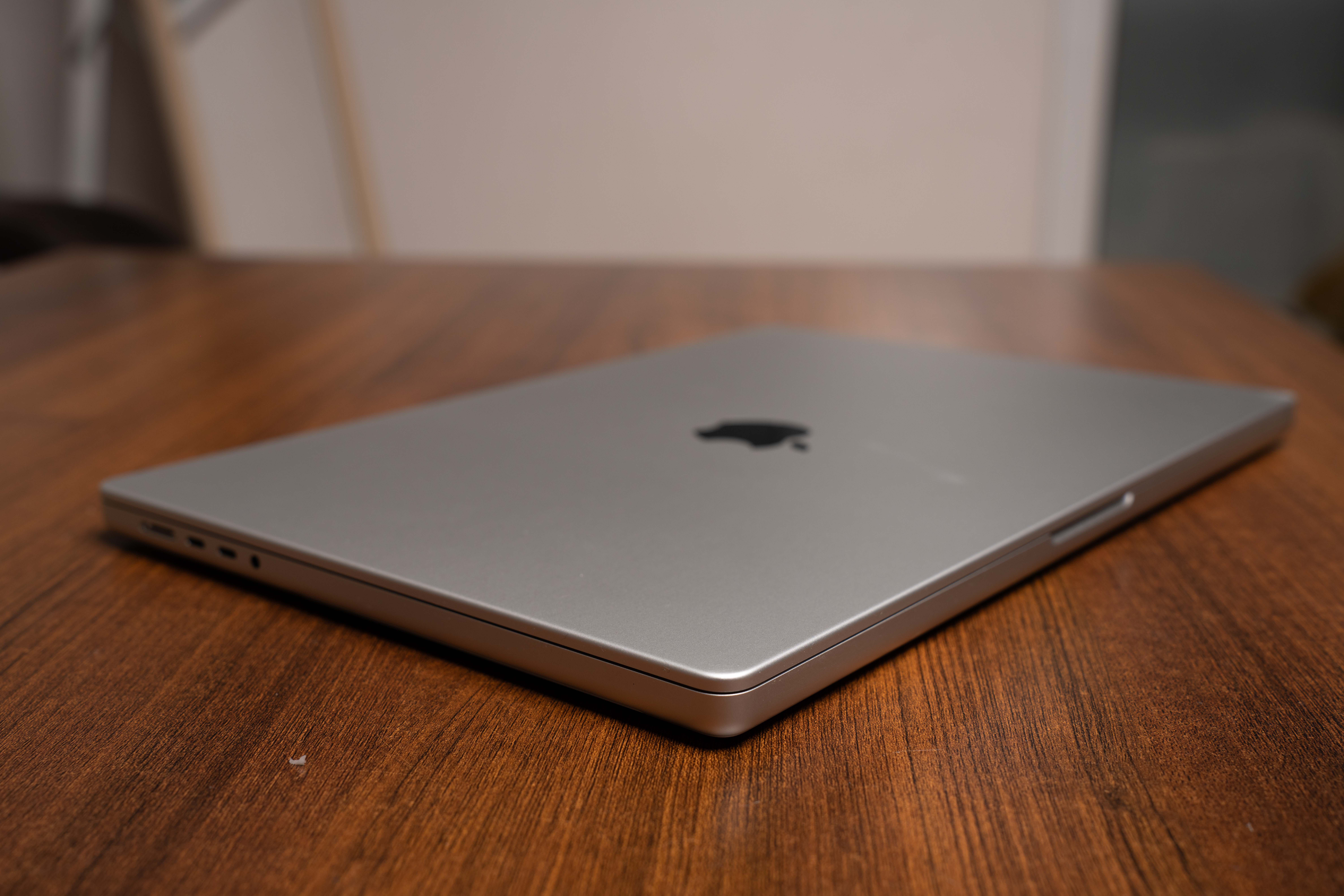 Macbook pro m1 max