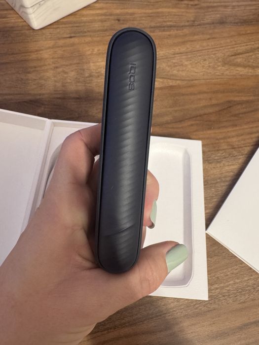 Kit IQOS ILUMA i Midnight Blue