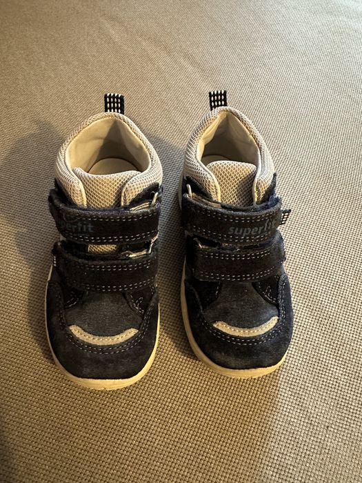 Superfit - tenesi inalti marimea 22