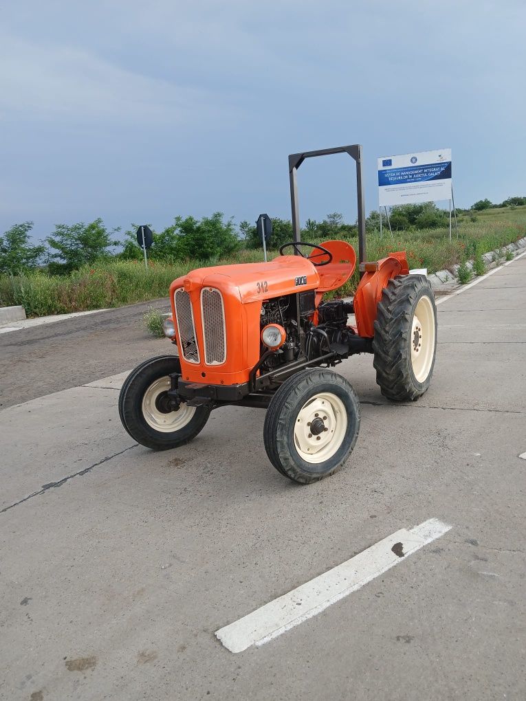 Tractor fiat 312 (recent adus in tara)