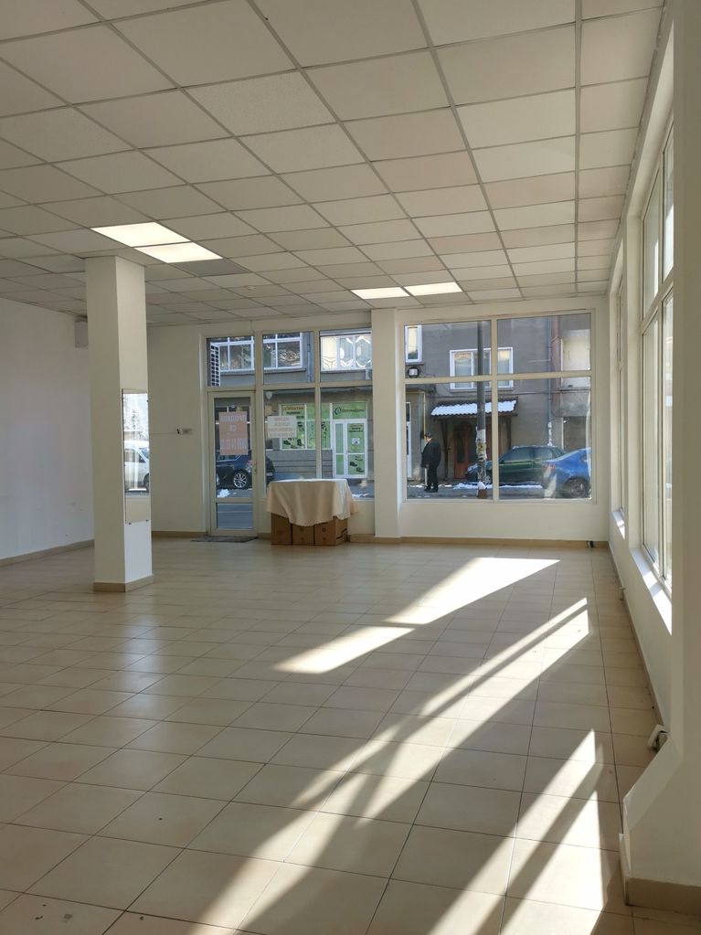 Продава се Магазин в Горна Оряховица - 75 кв.м за 1600 €/кв.м - Снимка #6