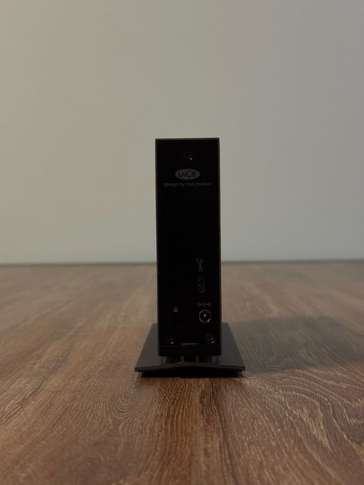 LaCie d2 Professional 10TB – Premium Enterprise HDD (USB-C)