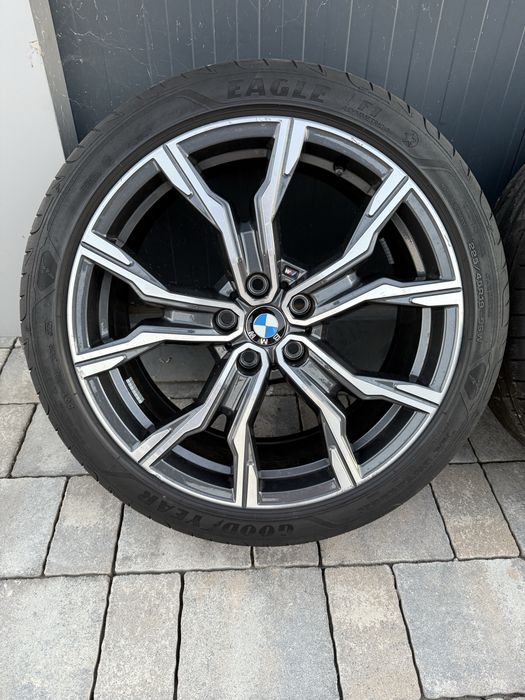 Bmw 225/45/19 еднакви GOOD YEAR нови гуми