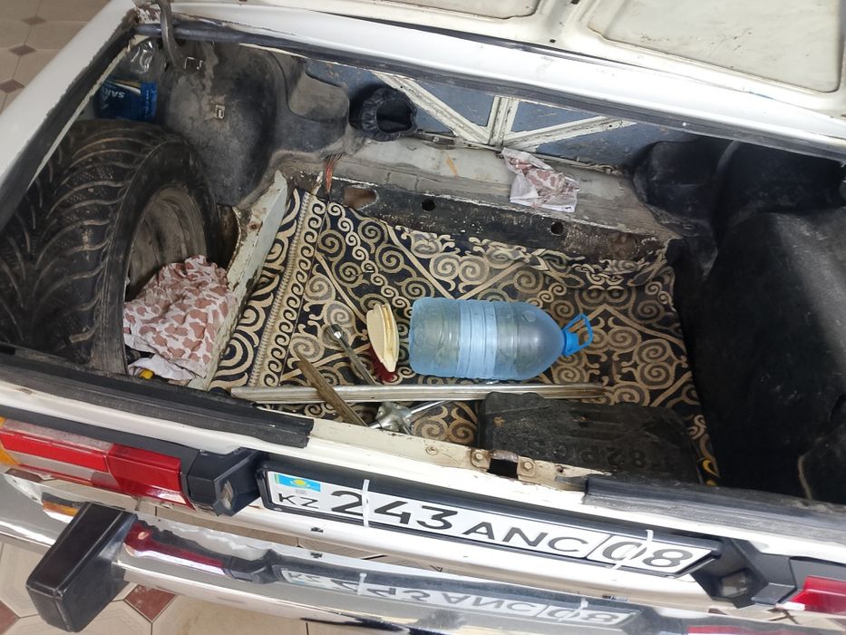 Ваз 2106  Цена 450 000