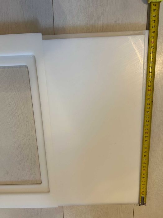 Tavi de gatit si copt cu strecuratoare si suport