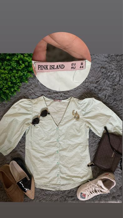 Девчата ! Акция! Налетайте ! Бренд , каждая вещь 49.999 сум !