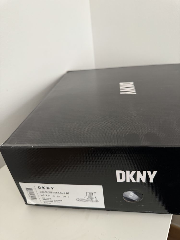 Сапоги Челси DKNY новые, кожаные, 37,5-38