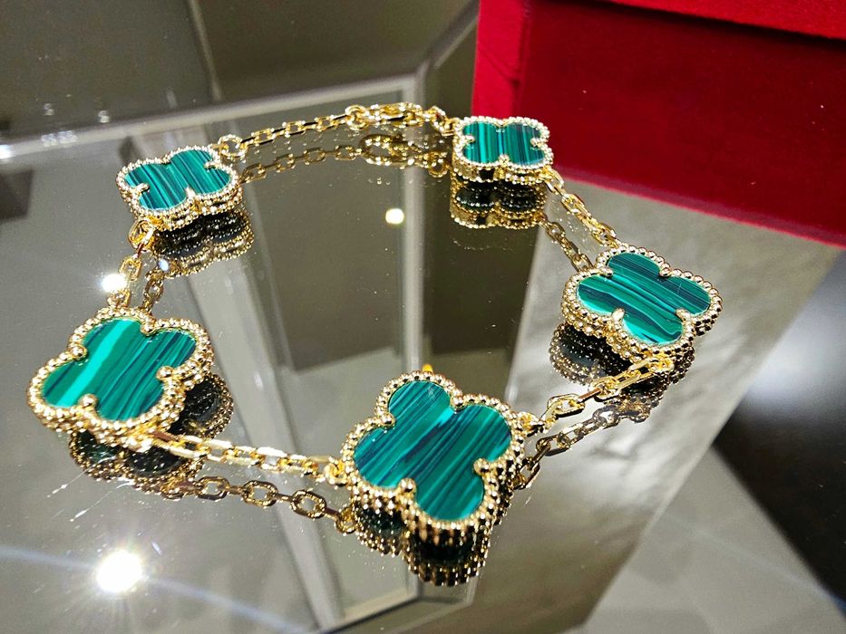Van Cleef & Arpels VCA Gold Green 5 Vintage Alhambra Дамска Гривна
