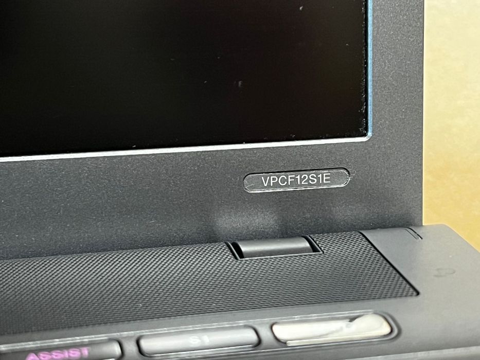 Лаптоп Sony Vaio VPCF12S1E 16.4 i7 , 6GB Ram , 512GB SSD , Full HD