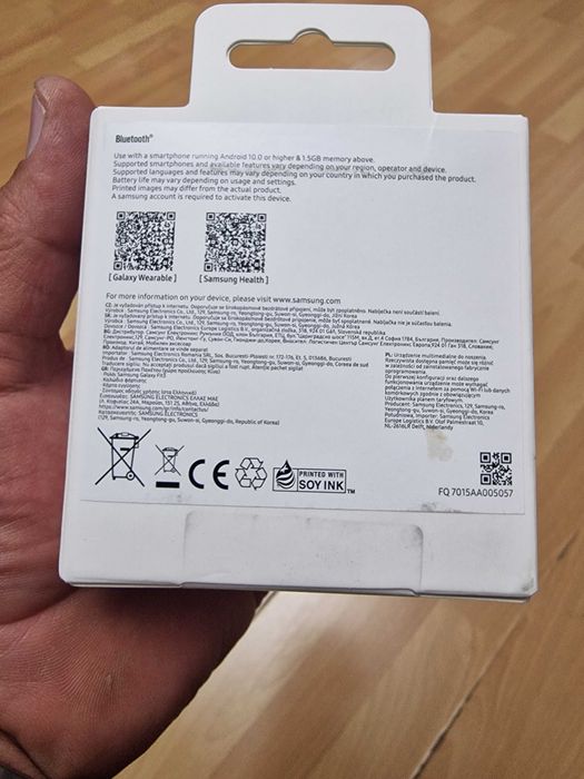 Samsung galaxy fit 3 фитнес гривна. С две години гаранция
