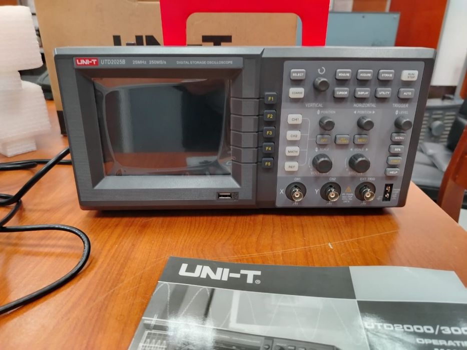 Осциллограф uni-t utd 2025B