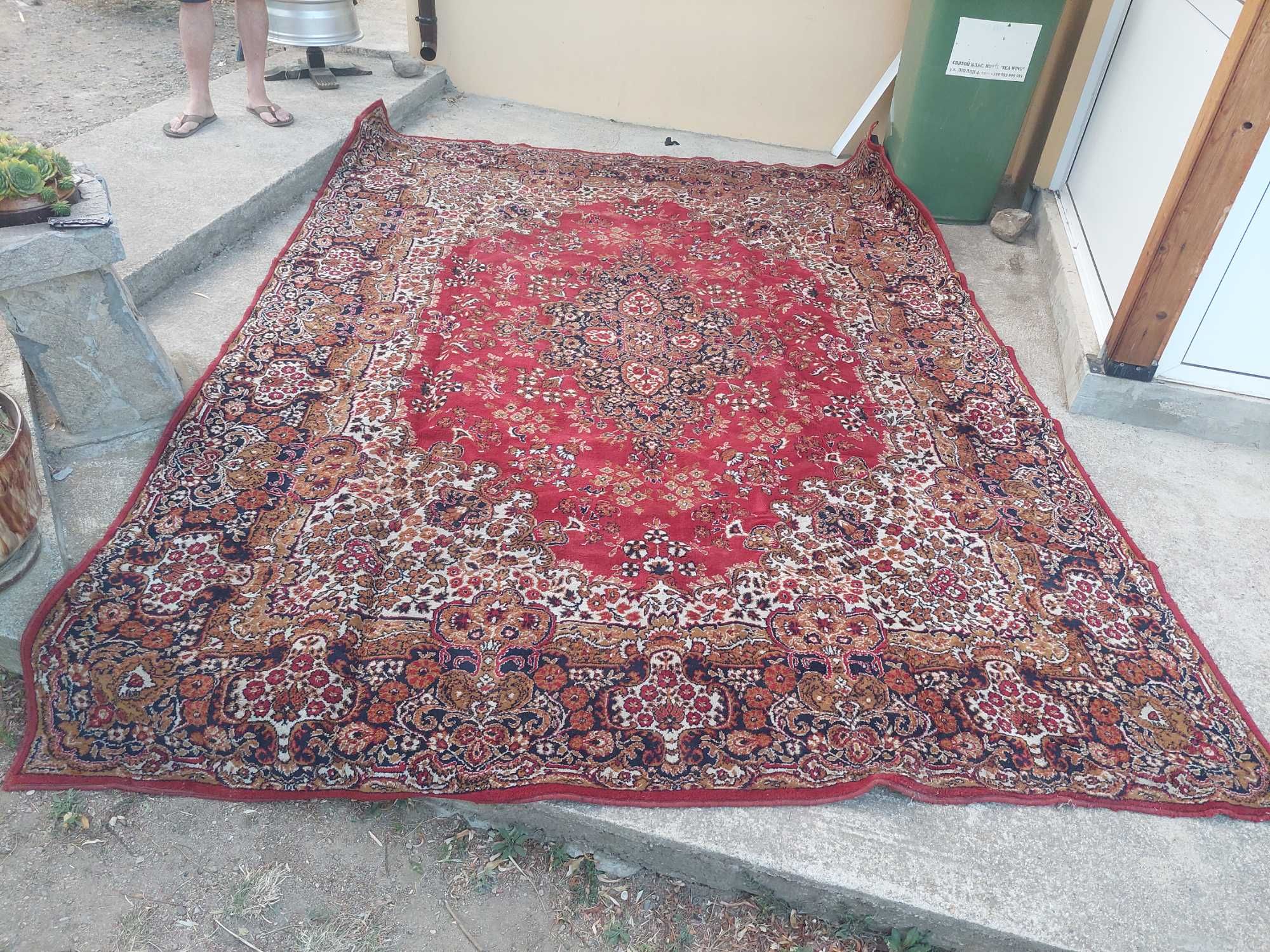 Персийски килим 2,5 × 3,3 метра