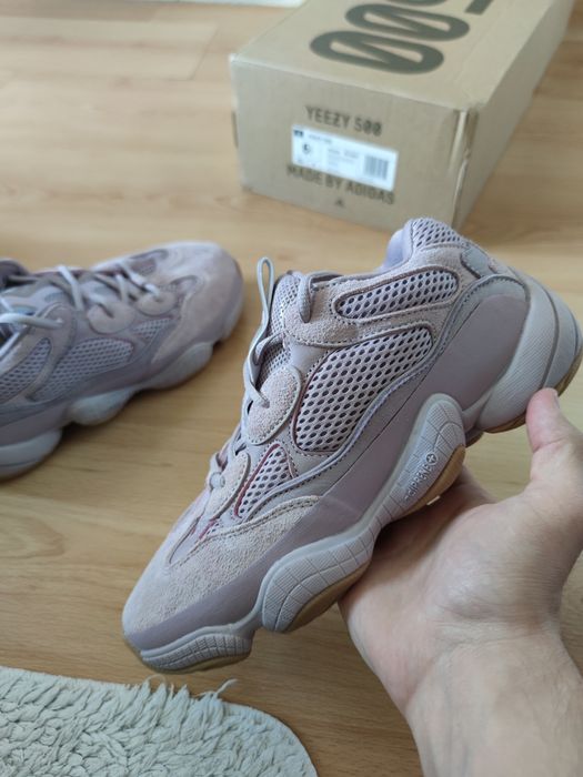 Adidas Yeezy Boost 500 Pink Lavender Размер 39 1/3 Номер Нови Оригинал