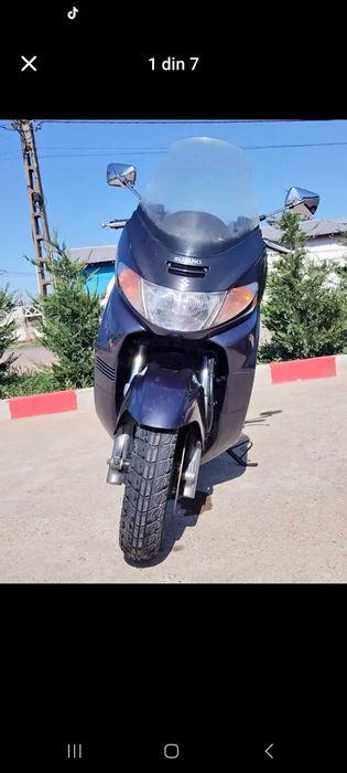 Suzuki Burgman 400. SUPER PREȚ, 37 MIL