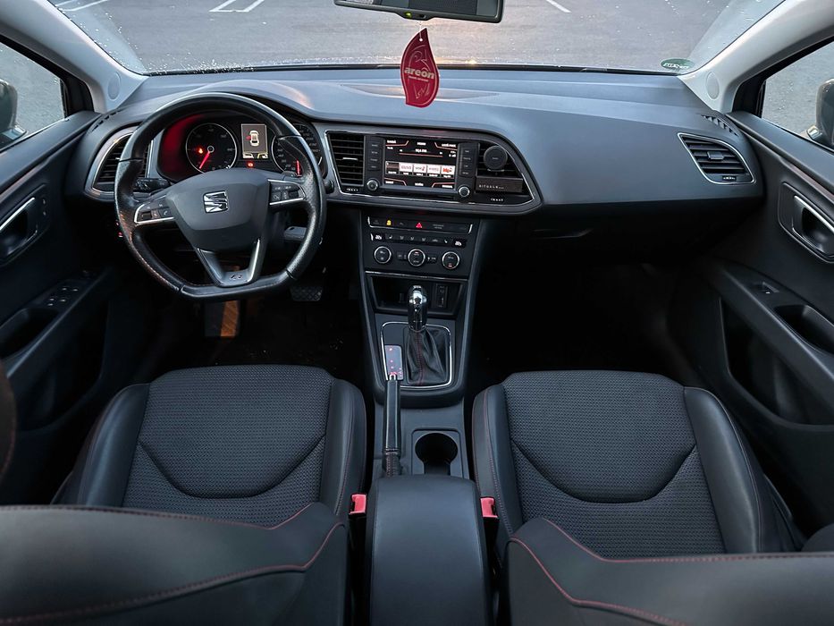 Seat Leon FR 2.0 TDI - 184 CP - DSG - Navi - LED