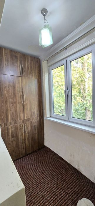Kvartira sotiladi chilonzor Ц kvartal metro