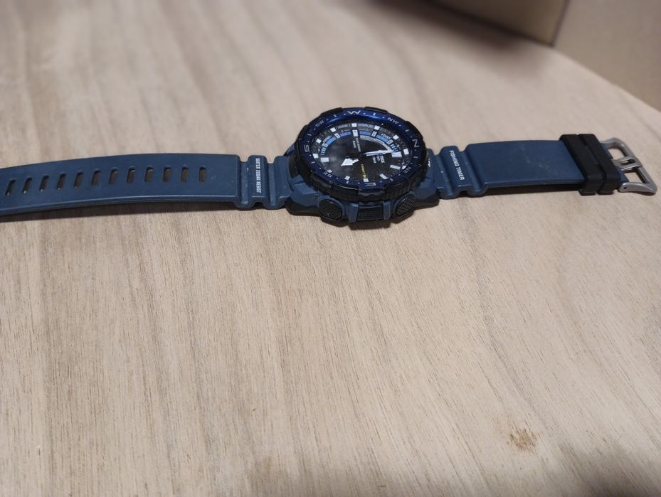 CASIO pro trek PRT-B70-2ER