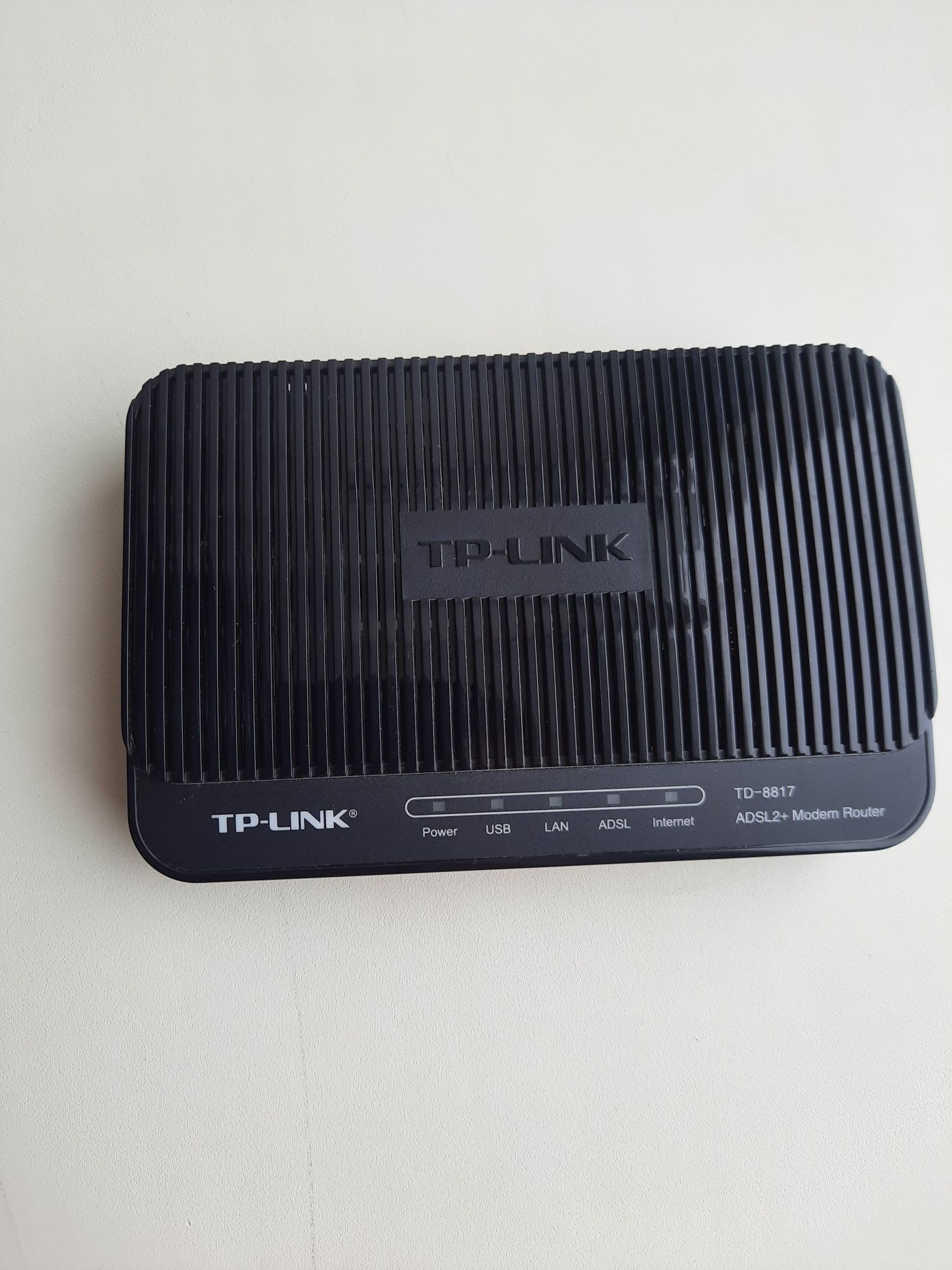 ADSL модем/маршрутизатор TP-Link TD-8817