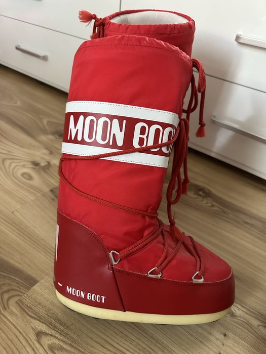 Апрески Moon boot