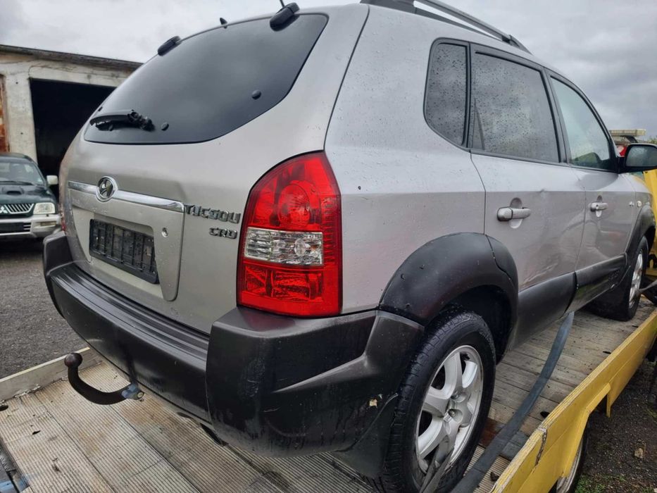 Hyundai Tucson 2.0CRDI Auto
Hyundai Tucson 2.0CRDI Automatic На части