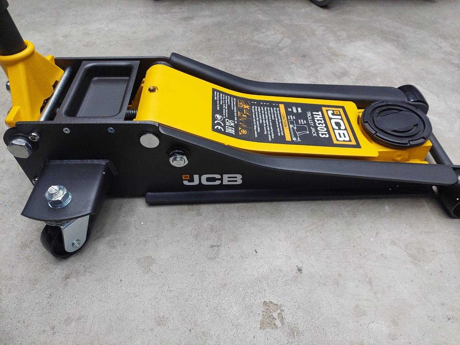 Хидравличен крик нископрофилен - 2.5 и 3 тона JCB