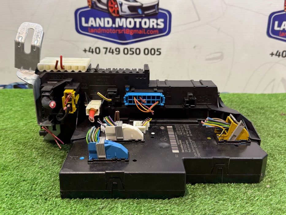 TABLOU PANOU SIGURANTE MERCEDES BENZ C220 C204 W204 CDI C-CLASS COUPE 2.2 DIESEL 2013 COD OEM A2049060205 A2049019702 A2319025101 2008-2014