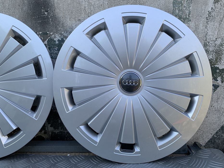 Оригинални тасове от Ауди Audi 2016г 16” цола в перфектно състояние