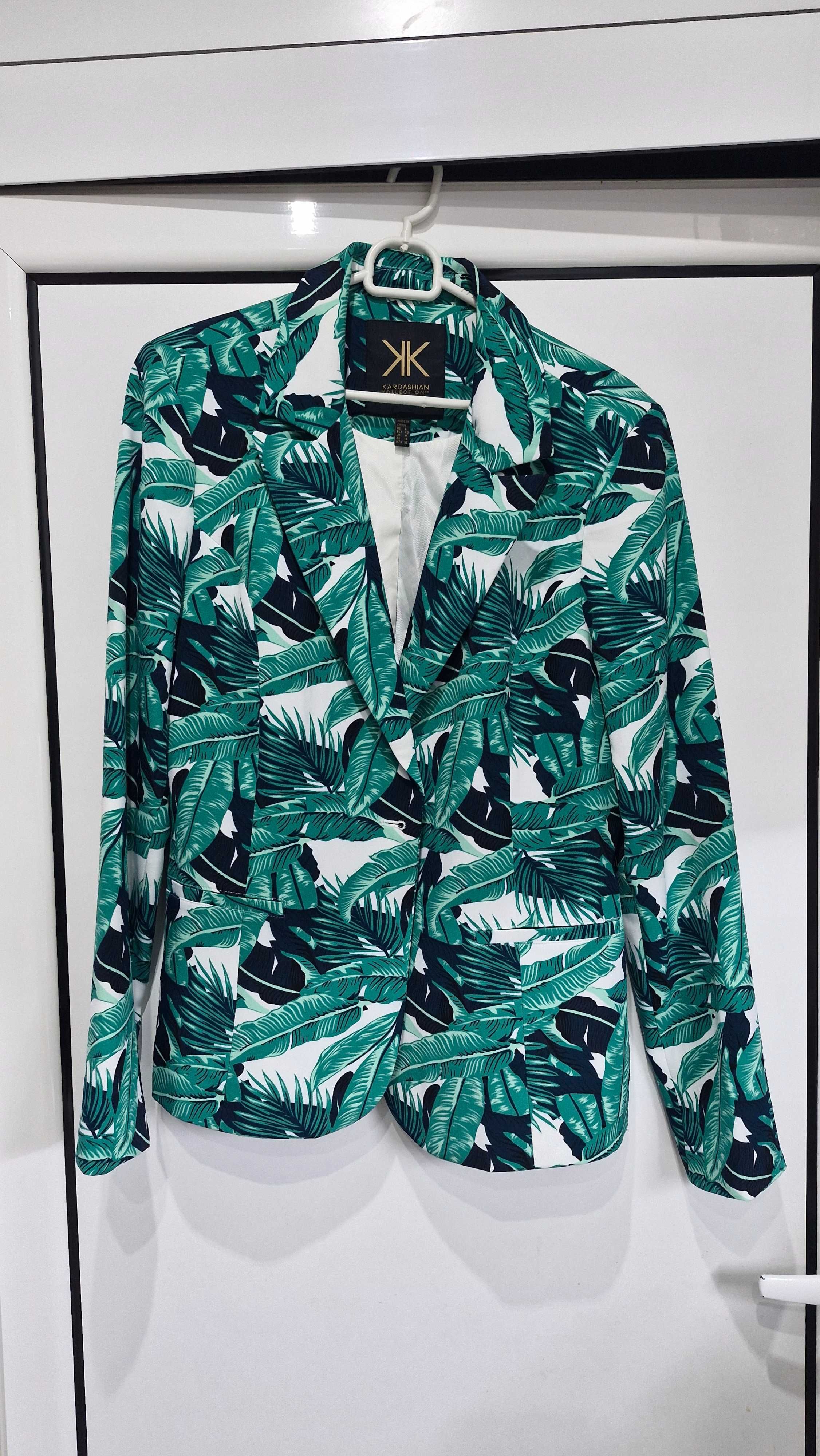 Сако KARDASHIAN kollection