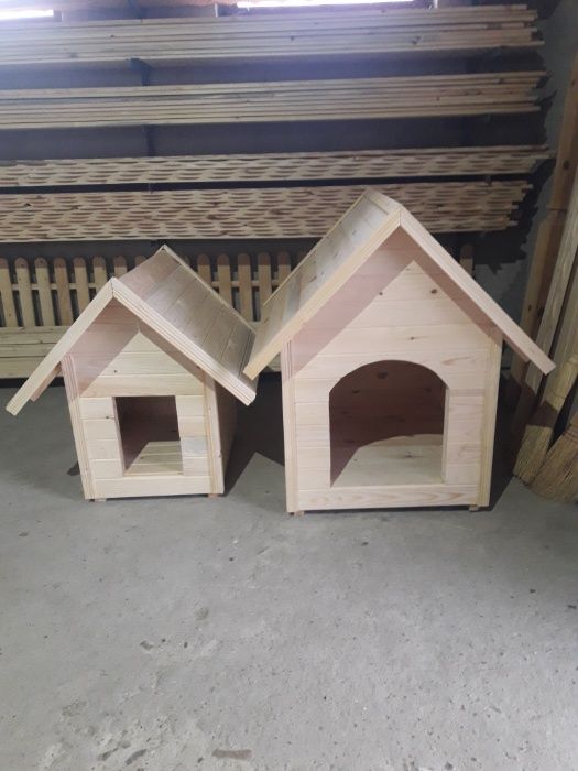 дървена кучешка къщичка
