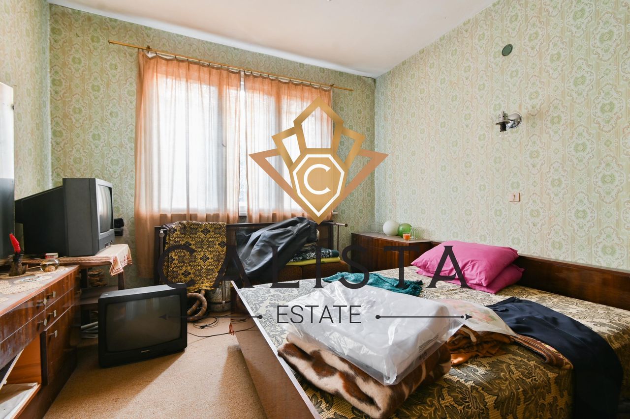 Продава се Къща в София, Горна баня - 258 кв.м за 1535 €/кв.м - Снимка #3
