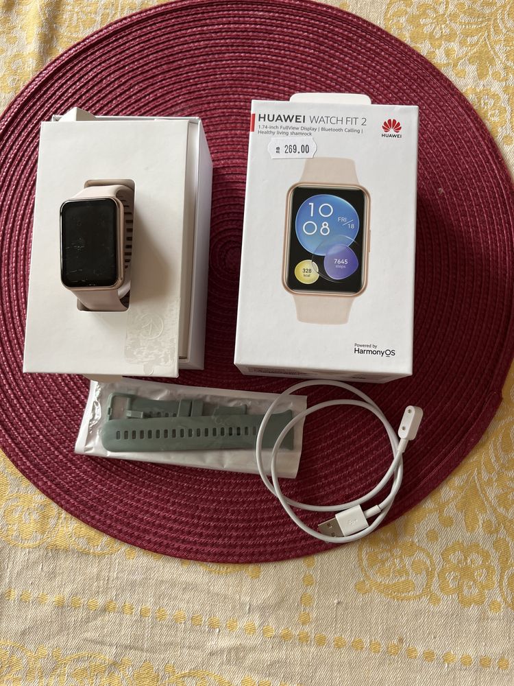 Смарт часовник.. Huawei watch fit 2
