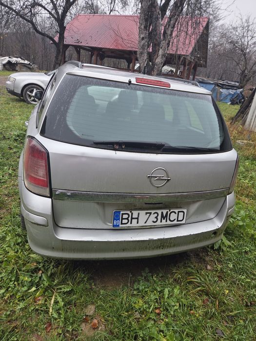 Opel astra h 1.9 tdti 2006 dezmembrări