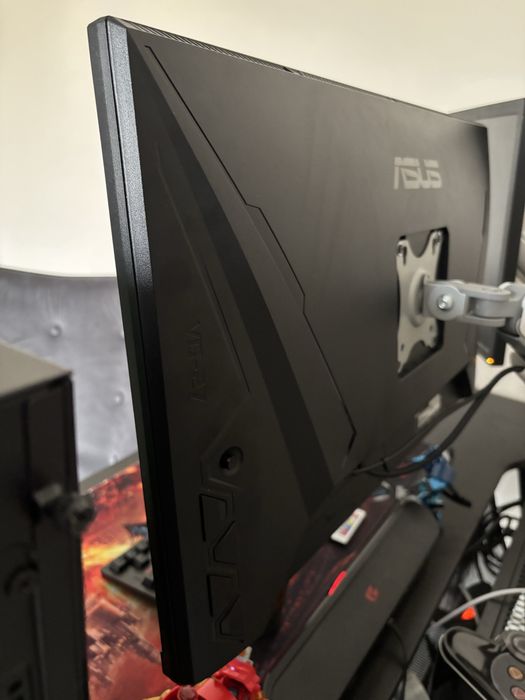 Monitor Asus Gaming Tuf 27 inch ,1ms, 170hz, 2k