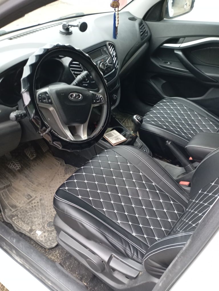 Lada vesta unversal