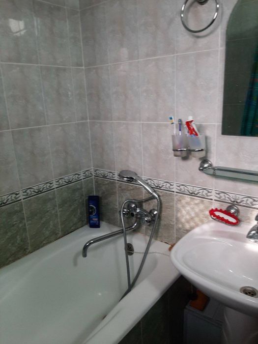 Срочно продается 3х комнатная квартира 77-серия Генерал Петрова