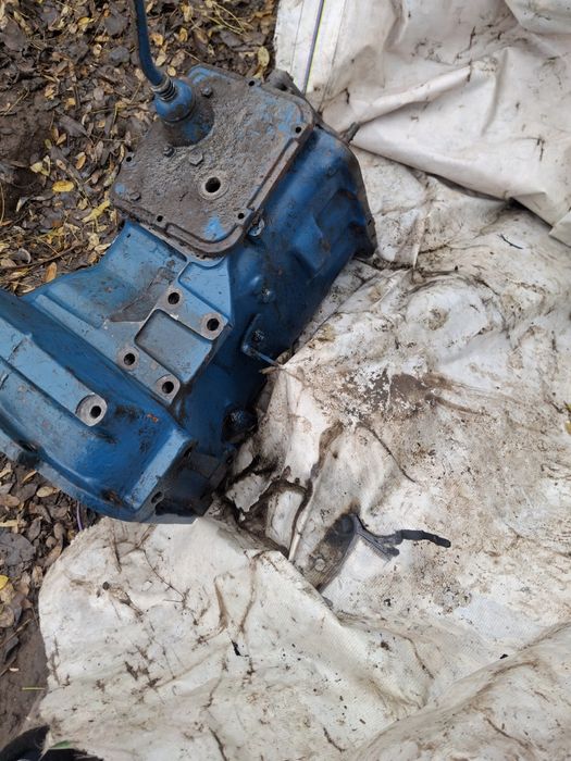 Cutie vteza trei trepte și reductor