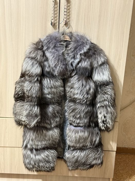 Шуба-автоледи из финской чернобурки