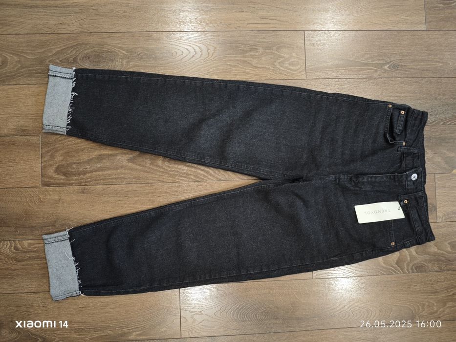 Дънки Bershka,Mango,Trendyol