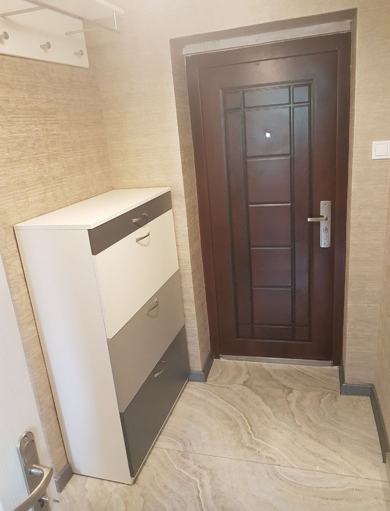 Дава се под наем Едностаен апартамент в Враца, Квартал 103 - 55 кв.м за 255 € - Снимка #6