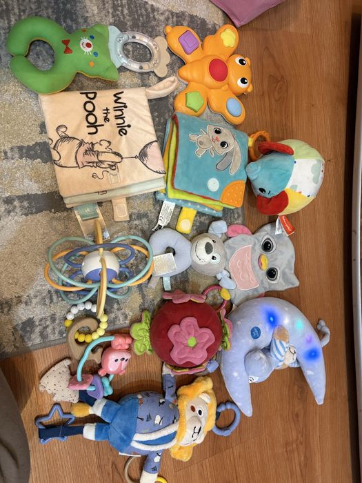 Jucarii bebelusi