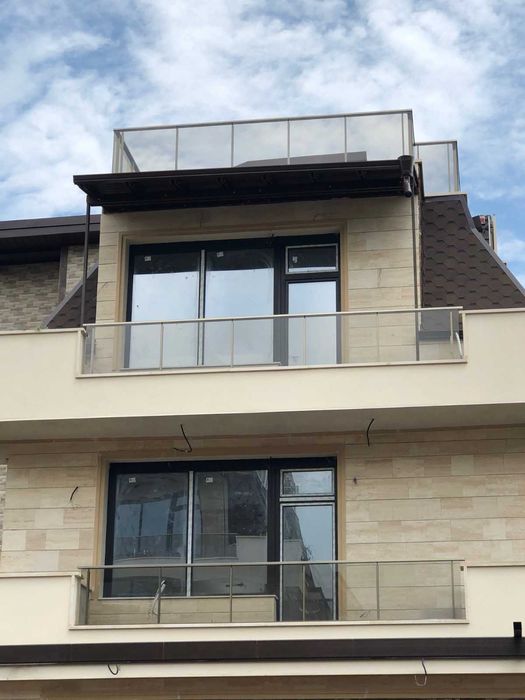 balsutrada din inox cu sticla