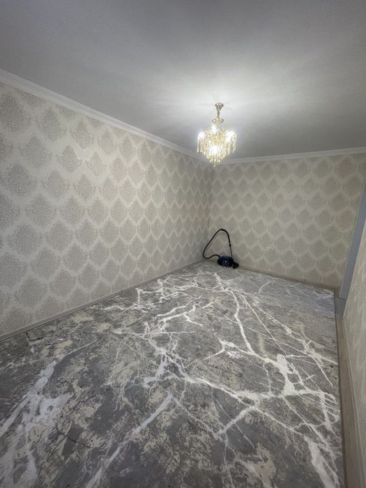 Сельхоз ,Сампи Чак чук бозор срочно сдам 2 комнатную квартиру с обстан